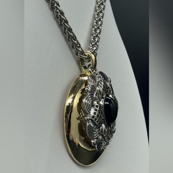Vintage Joan Rivers Classic Collection Silver and Gold Tone Pendant Statement - Picture 6 of 13